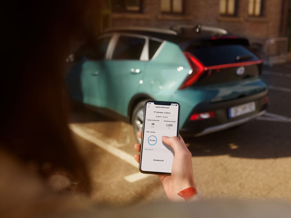 The all-new Hyundai BAYON compact crossover SUV supports Apple CarPlay™ and Android Auto™.