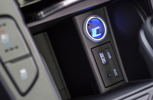 Фото разъема USB Хендай i40