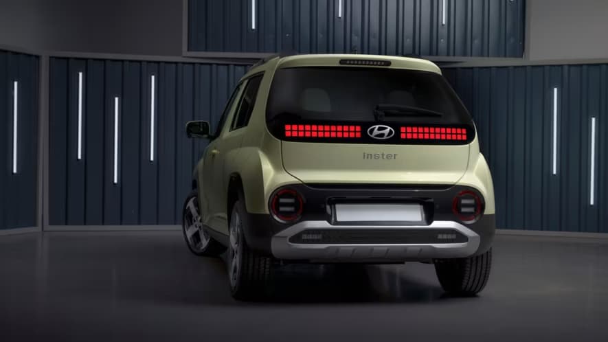hyundai-inster-premiere-exterior-kv-03_Single Image Desktop.jpg